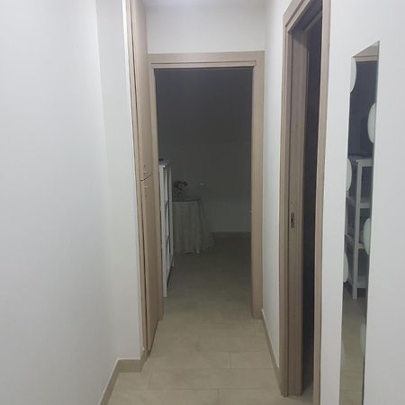 Appartamento Reginahouse Napoli Esterno foto